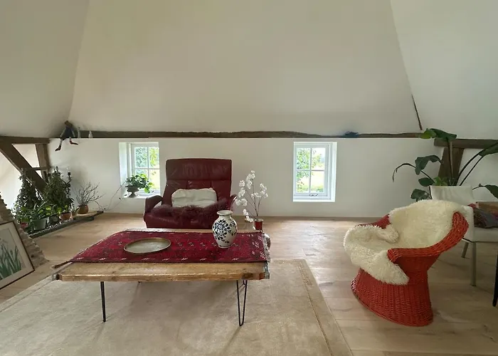 Appartement Onder De Lindebomen Empe